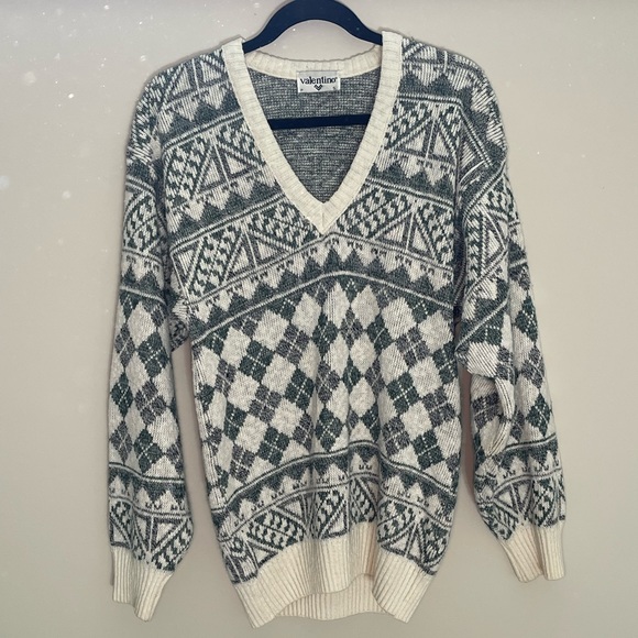 VINTAGE VALENTINO v-neck grandma sweater SIZE S - Picture 4 of 4
